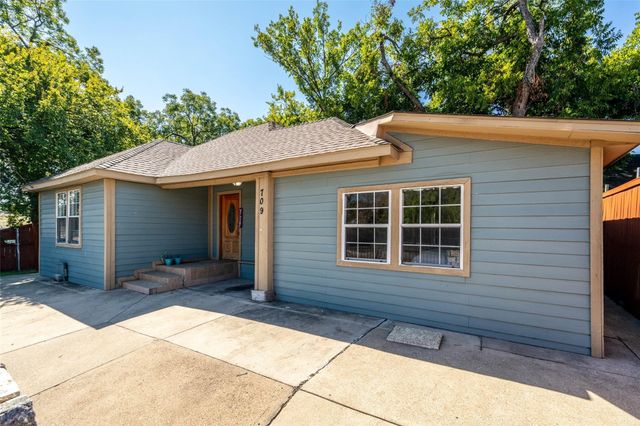 709 S Munger Boulevard, Dallas, TX 75223