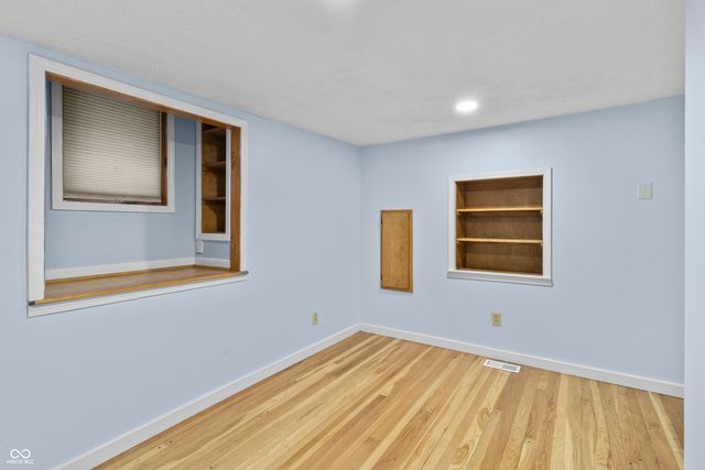 3121 N Lesley Avenue, Indianapolis, IN 46218