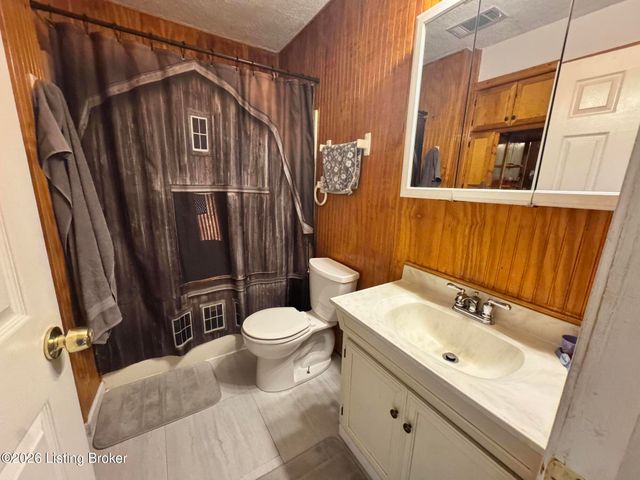 6801 Rutledge Rd, Louisville, KY 40258