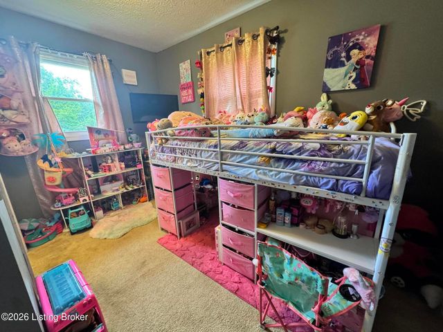 6801 Rutledge Rd, Louisville, KY 40258