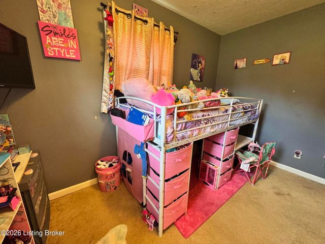 6801 Rutledge Rd, Louisville, KY 40258