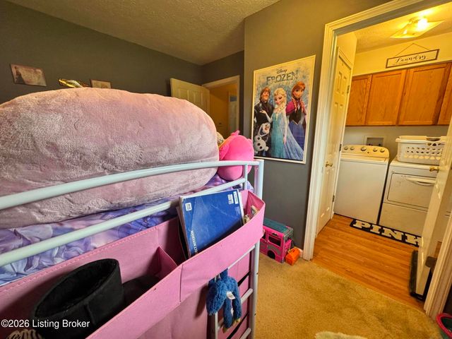 6801 Rutledge Rd, Louisville, KY 40258