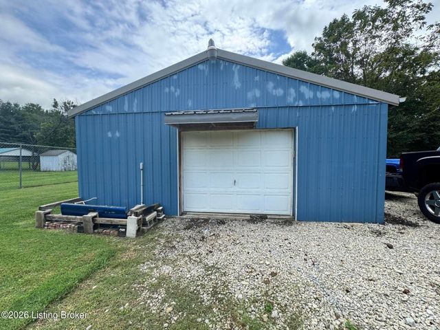 6801 Rutledge Rd, Louisville, KY 40258