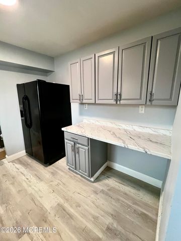 121 Belmont Drive, Toms River, NJ 08757