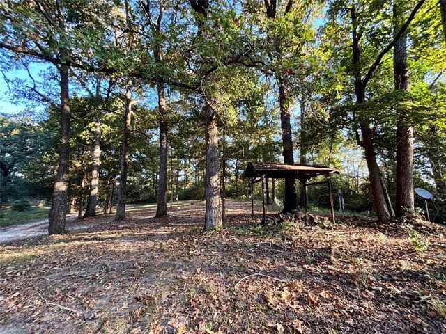 237 County Road 3523, Woodville, TX 75979