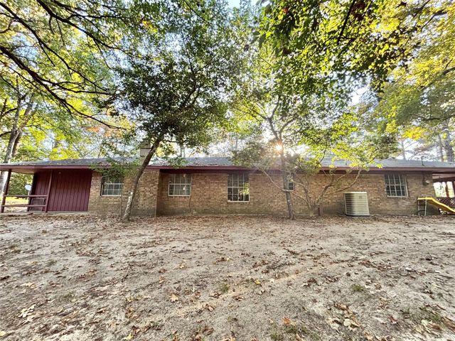 237 County Road 3523, Woodville, TX 75979