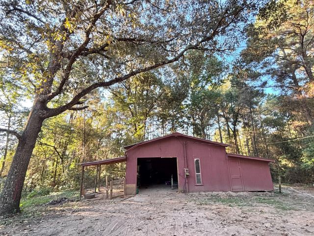 237 County Road 3523, Woodville, TX 75979