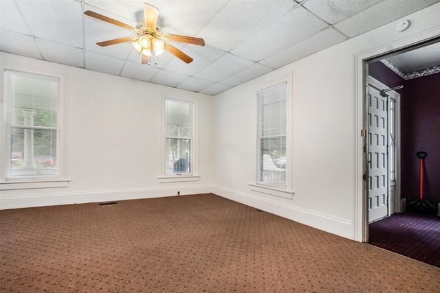 834 W Main Street, Kalamazoo, MI 49007