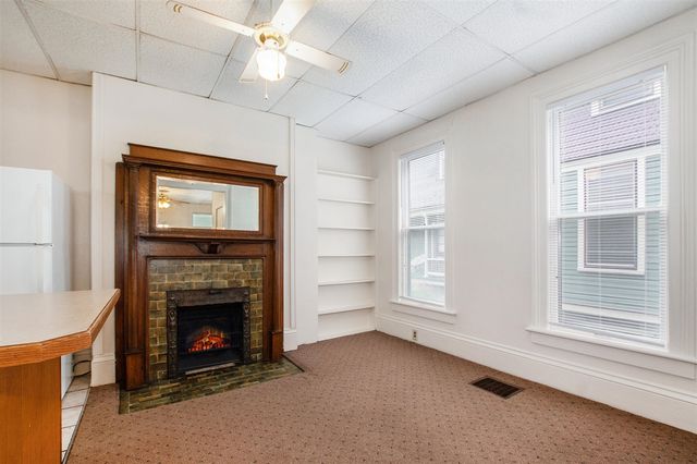 834 W Main Street, Kalamazoo, MI 49007