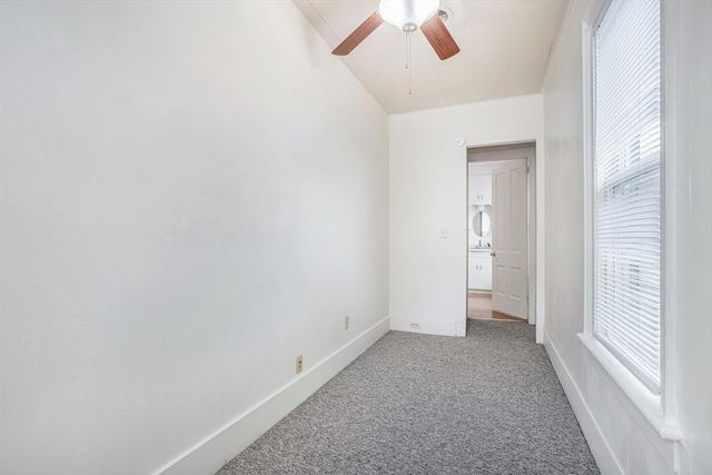 834 W Main Street, Kalamazoo, MI 49007
