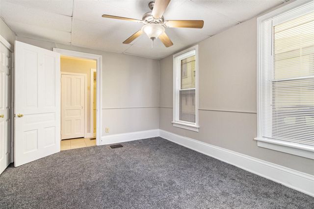 834 W Main Street, Kalamazoo, MI 49007