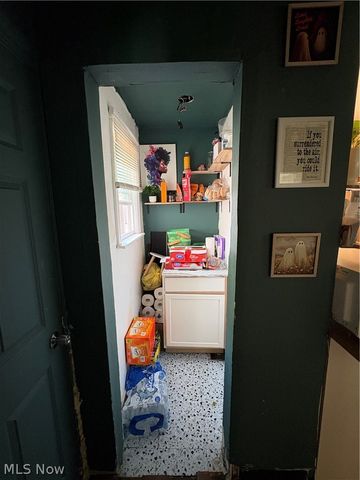 3599 Blanche Avenue, Cleveland Heights, OH 44118
