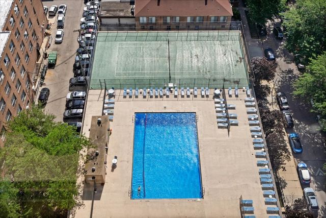 4343 N Clarendon Avenue 2304, Chicago, IL 60613