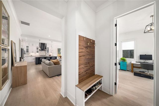 1941 Royal Court, Atlanta, GA 30341