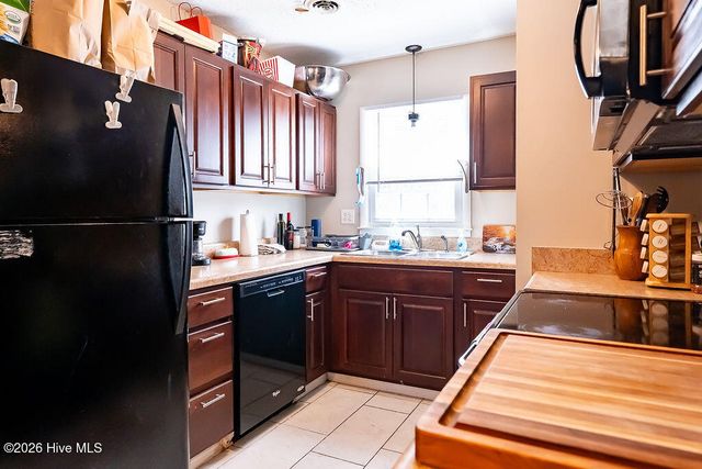 4903 Pompano Court 2, Wilmington, NC 28403