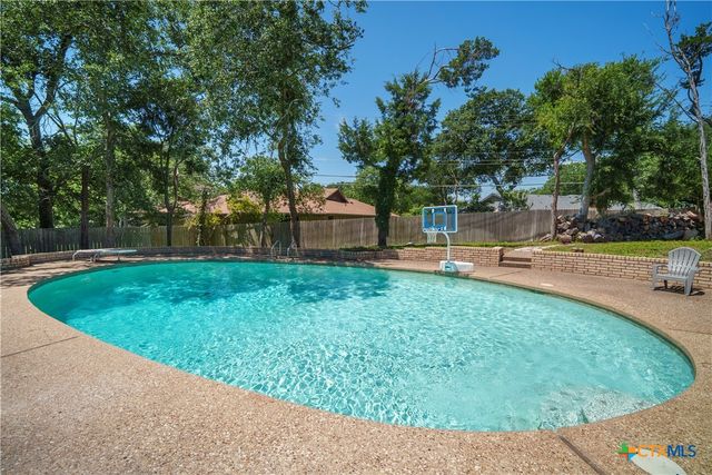 3101 Hemlock Boulevard, Temple, TX 76502