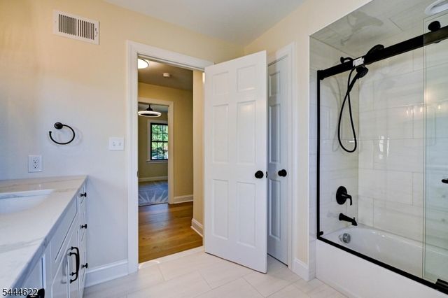 3 Dogwood Dr, Hillsborough Twp., NJ 08844