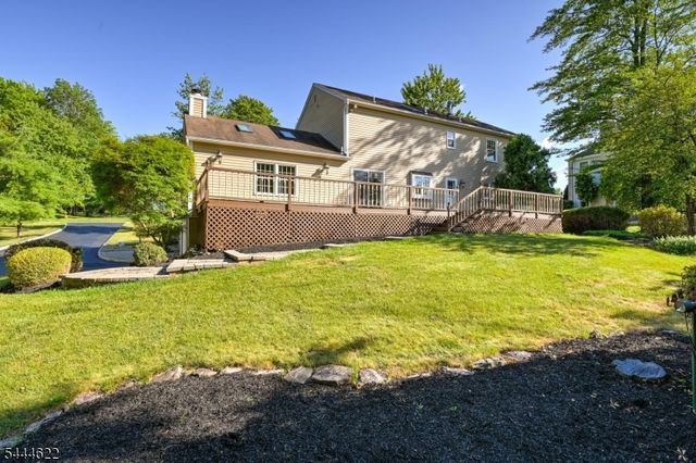 3 Dogwood Dr, Hillsborough Twp., NJ 08844