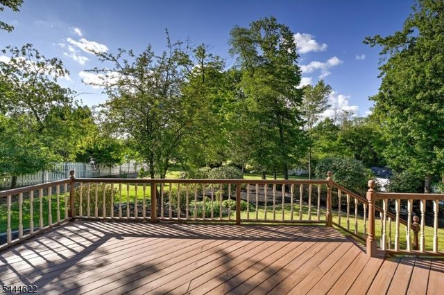 3 Dogwood Dr, Hillsborough Twp., NJ 08844