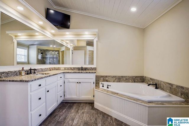117 LAKE LANE, Alabaster, AL 35007