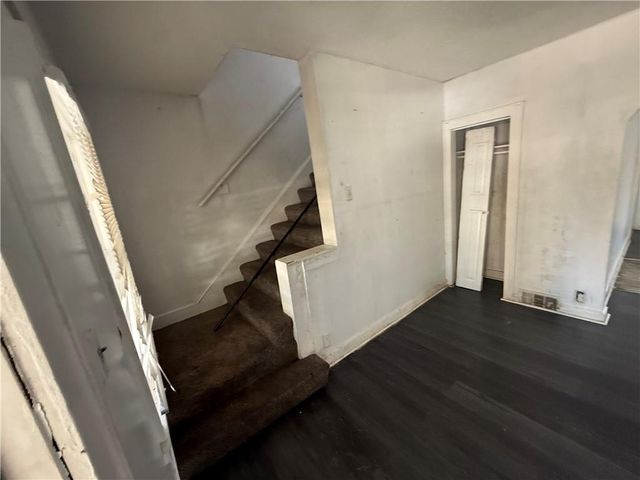307 N Lawn Avenue, Kansas City, MO 64123