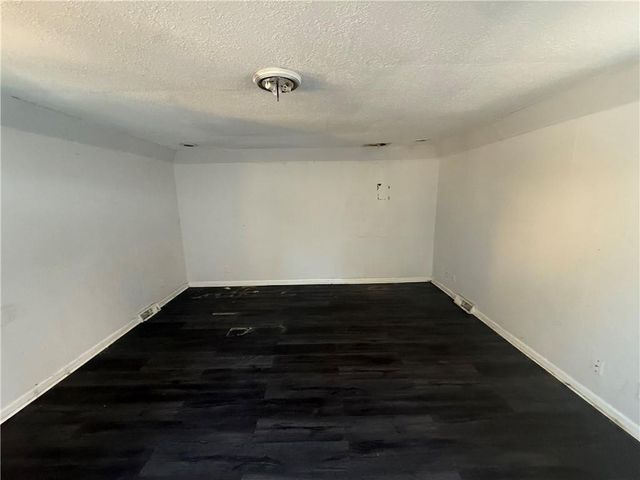 307 N Lawn Avenue, Kansas City, MO 64123