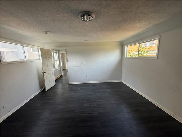 307 N Lawn Avenue, Kansas City, MO 64123