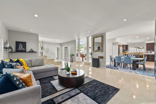4418 Kilauea Avenue, Honolulu, HI 96816