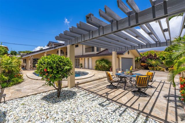 4418 Kilauea Avenue, Honolulu, HI 96816