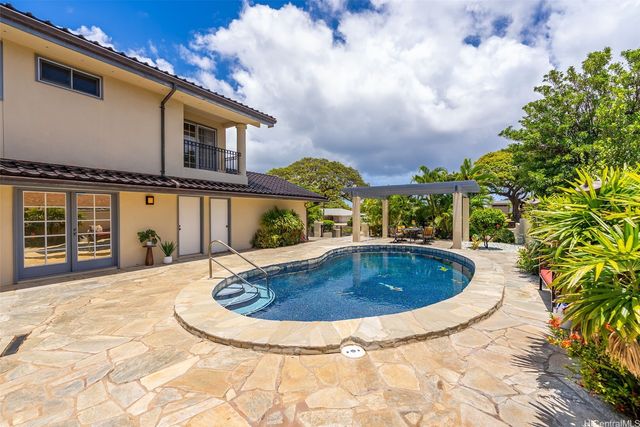 4418 Kilauea Avenue, Honolulu, HI 96816