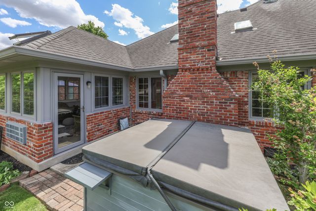 2077 Ridgemere Place, Greenwood, IN 46143