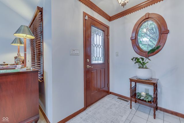 2077 Ridgemere Place, Greenwood, IN 46143