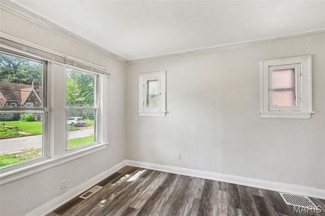 831 Abston Street, St Louis, MO 63135