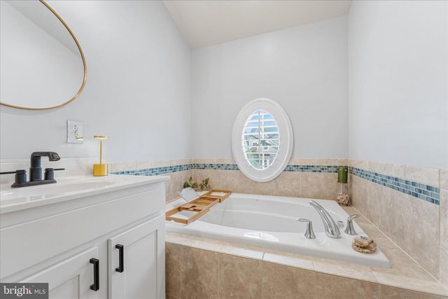 607 S CHERRY GROVE AVE, Annapolis, MD 21401