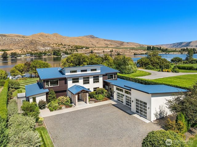 252 Vineyard Drive, Orondo, WA 98843