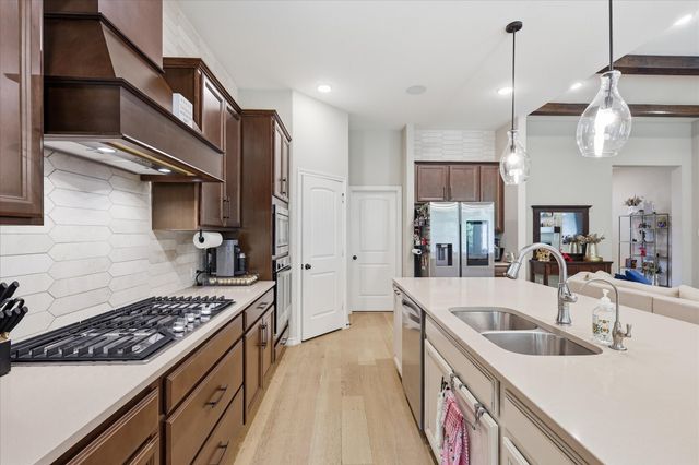 616 Lake Cove Drive, Little Elm, TX 75068