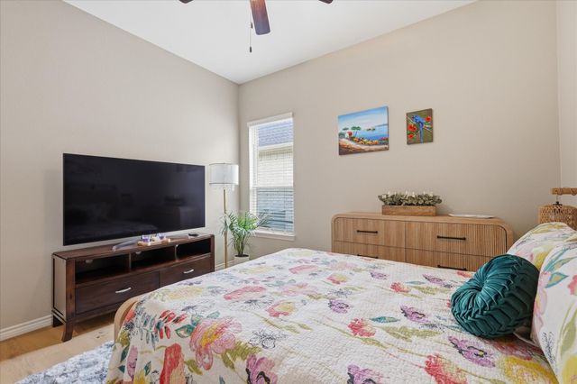616 Lake Cove Drive, Little Elm, TX 75068