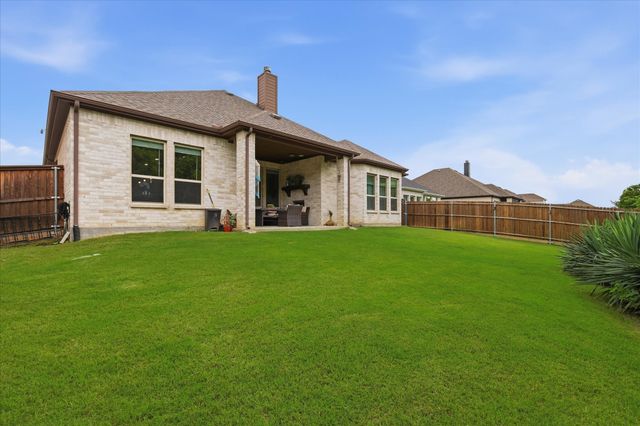 616 Lake Cove Drive, Little Elm, TX 75068