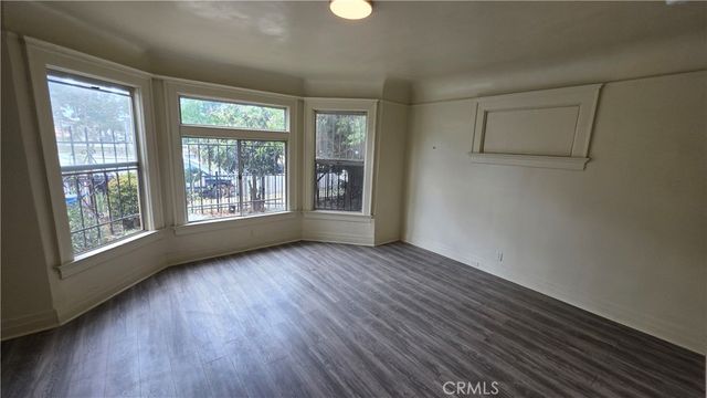 1021 W 25th Street 6, Los Angeles, CA 90007