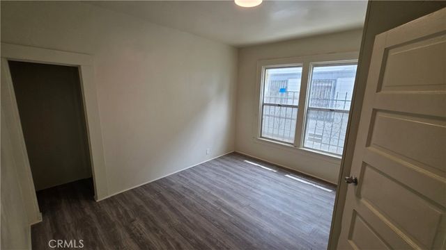 1021 W 25th Street 6, Los Angeles, CA 90007