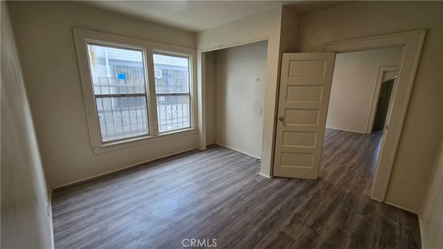 1021 W 25th Street 6, Los Angeles, CA 90007