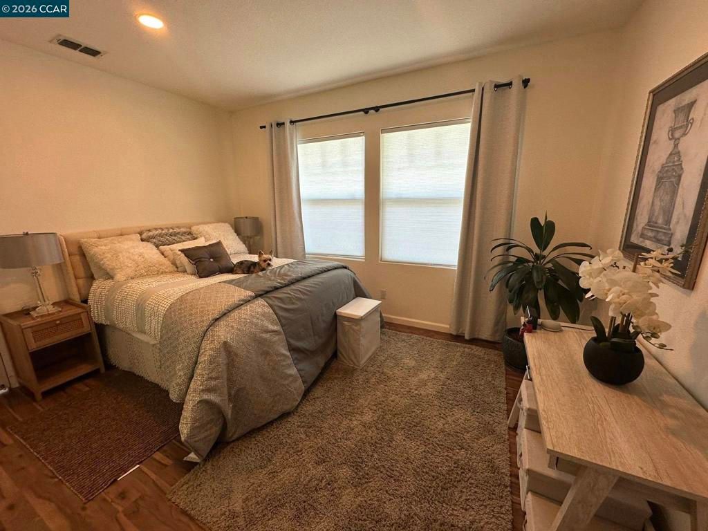 Image 38 of property listing at 3905 Coyote Cr, Clayton, CA 94517