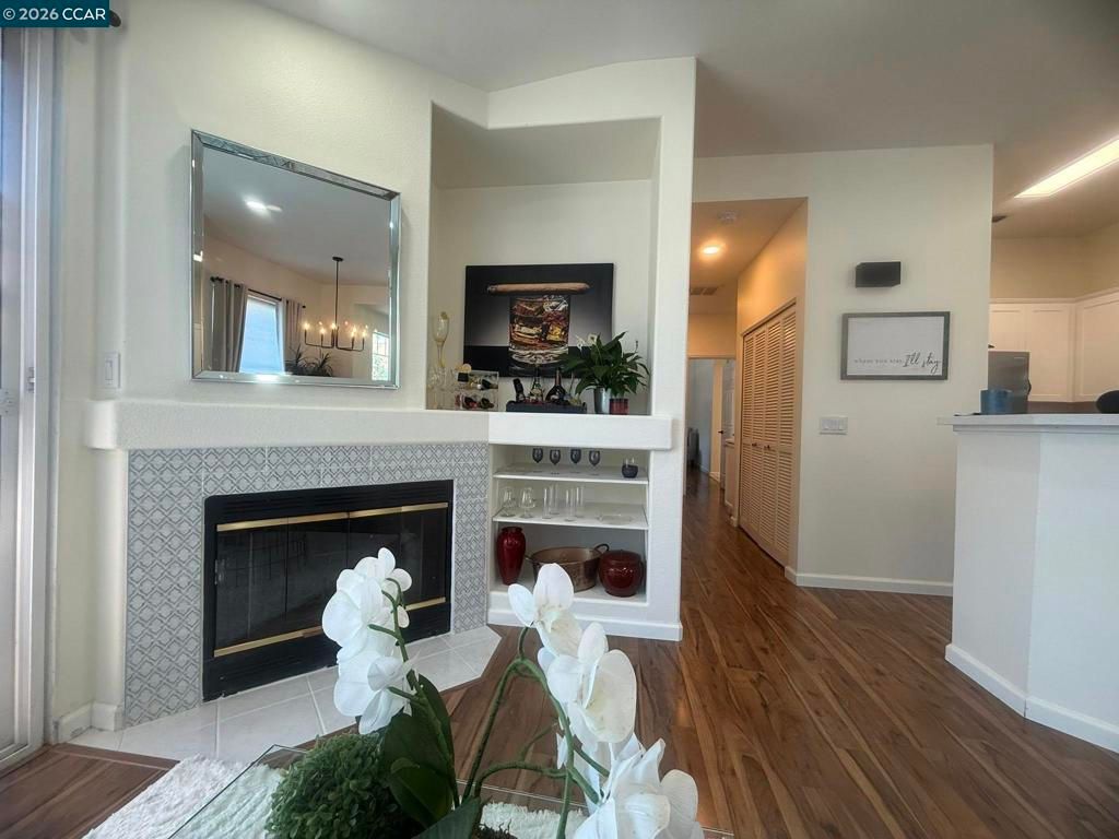Image 4 of property listing at 3905 Coyote Cr, Clayton, CA 94517