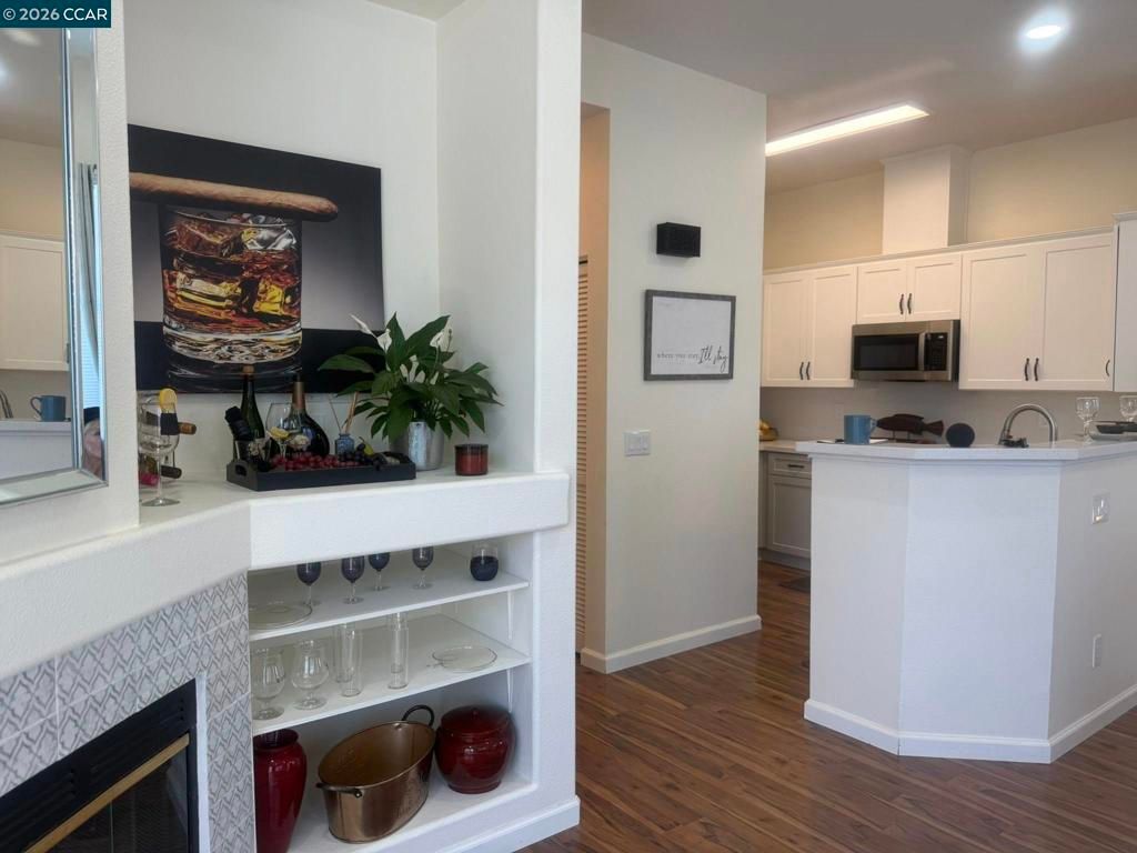 Image 6 of property listing at 3905 Coyote Cr, Clayton, CA 94517