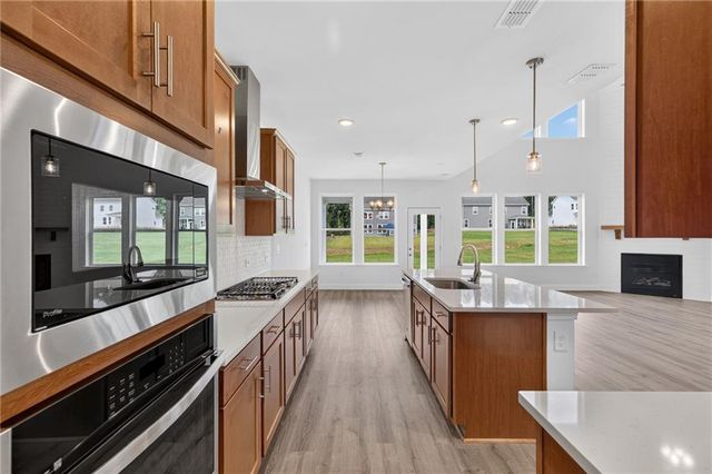 121 Willow Bend Road, Hiram, GA 30141