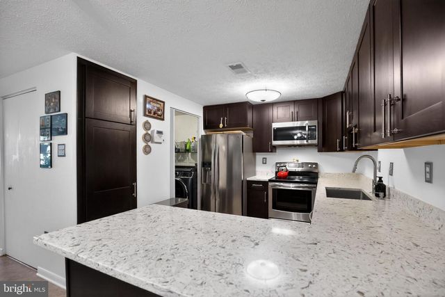 9696 MEADOWVIEW DR, Newburg, MD 20664