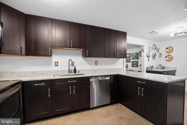 9696 MEADOWVIEW DR, Newburg, MD 20664