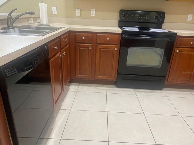 1532 SHALLCROSS AVE, Orlando, FL 32828
