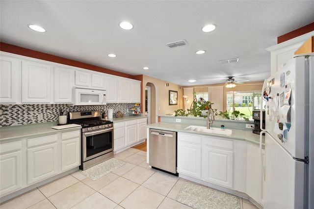 7962 SW 83RD PLACE, Ocala, FL 34476