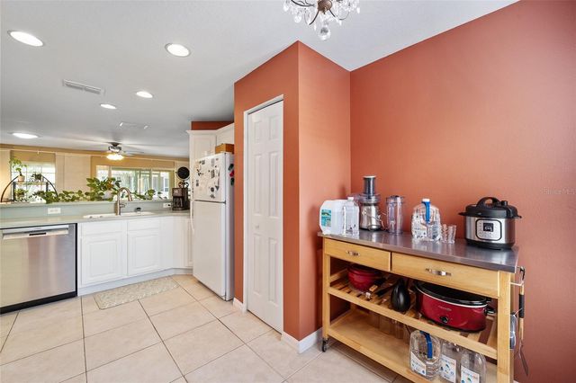 7962 SW 83RD PLACE, Ocala, FL 34476